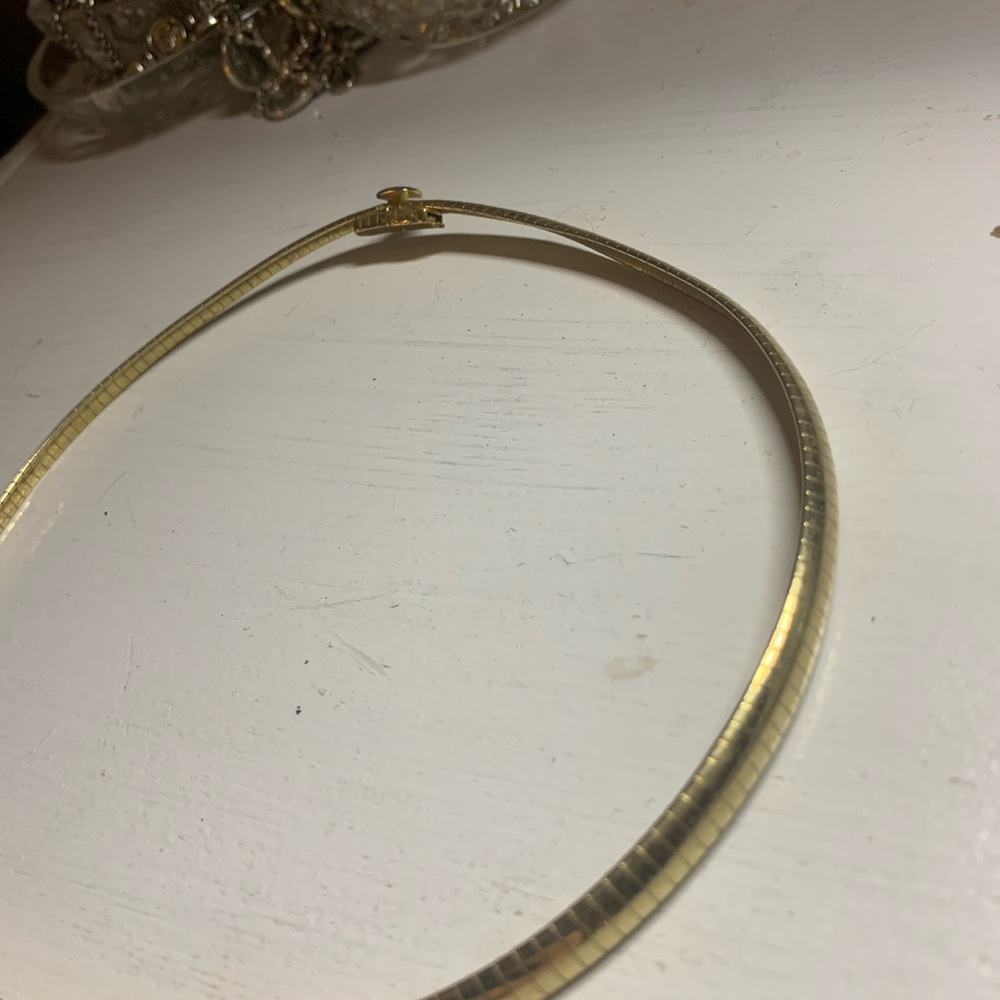 Elegant Gold Necklace
